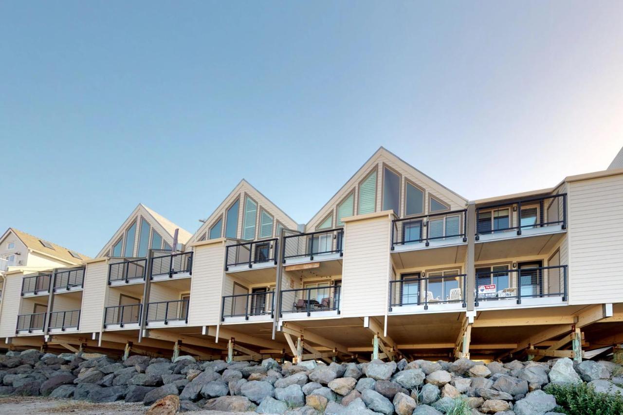 ​Rock Creek Inn Vacation Condos Rockaway Beach Buitenkant foto